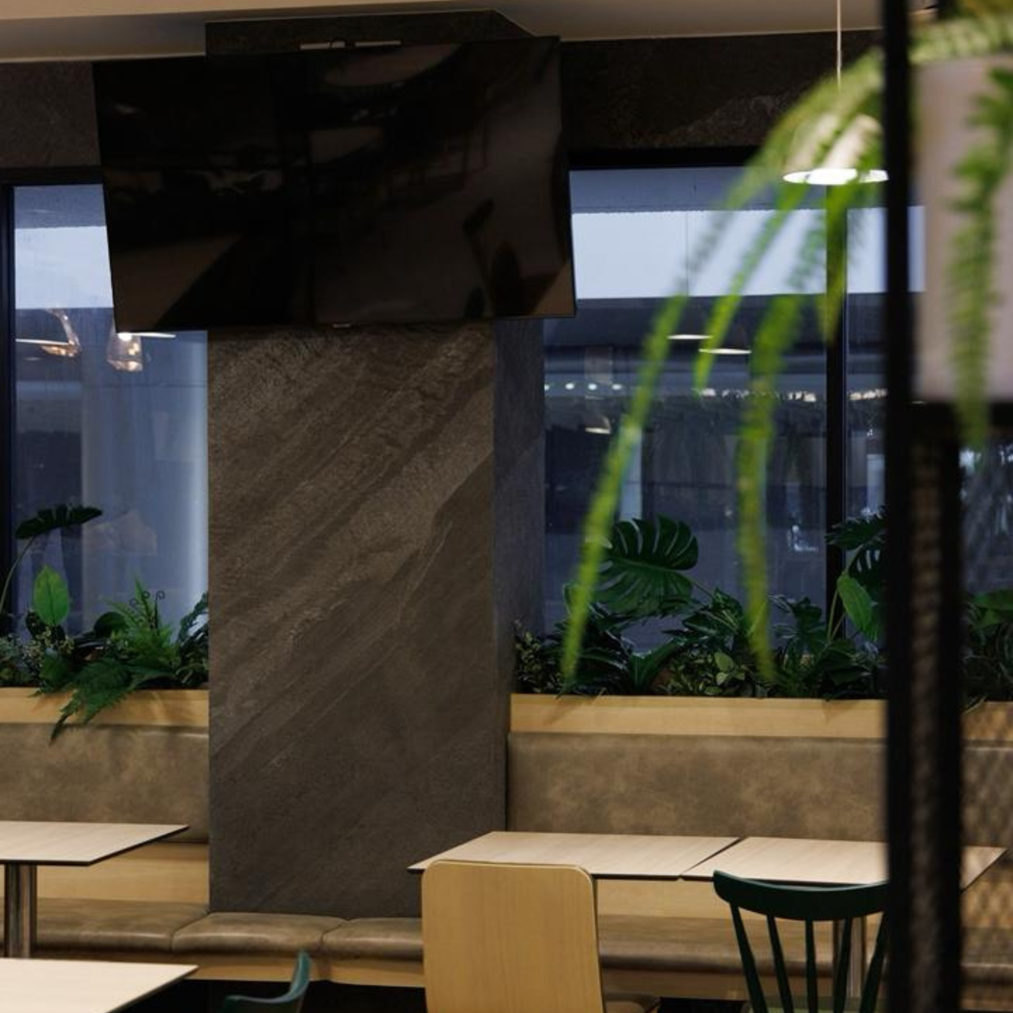 VeloStone™ Line Black Flexible Natural Stone Wall Panel